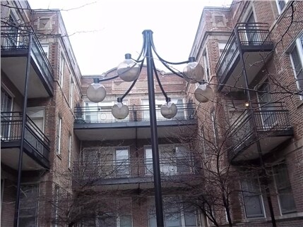 Building Photo - 6214 S Eberhart Ave