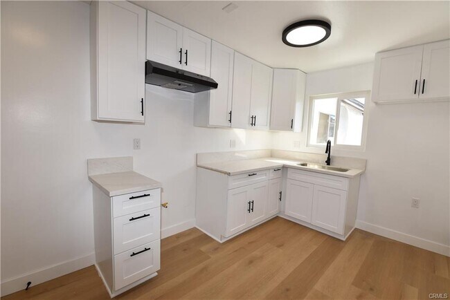 Building Photo - 7301 Braeburn St