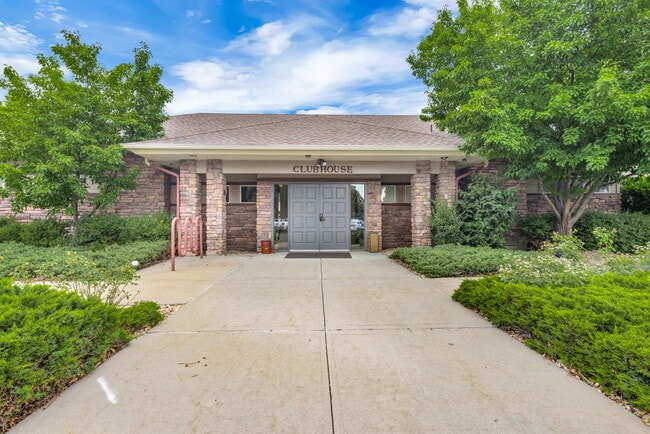 Building Photo - 4545 Wheaton Dr