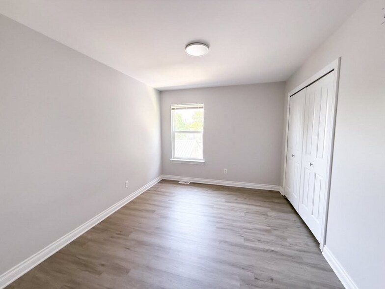 Building Photo - 134 Eckfield Dr
