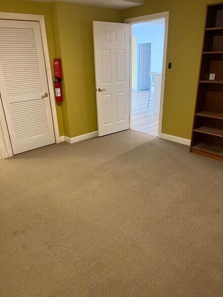 2nd Bedroom - 11404 Glenn Dale Ridge Rd