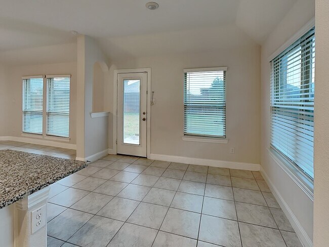 Building Photo - 11228 Blaze St