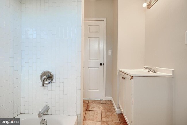Building Photo - 3805 Garrison Blvd