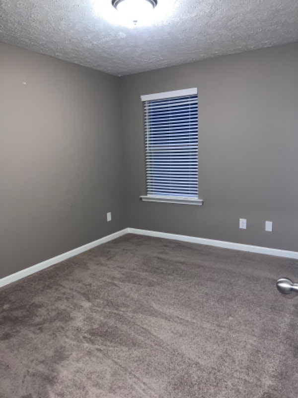 Building Photo - 5029 Upper Park Pl