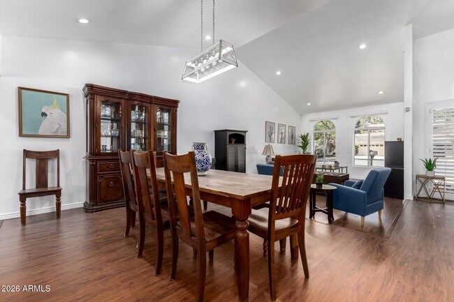 Building Photo - 11401 N 45th Pl