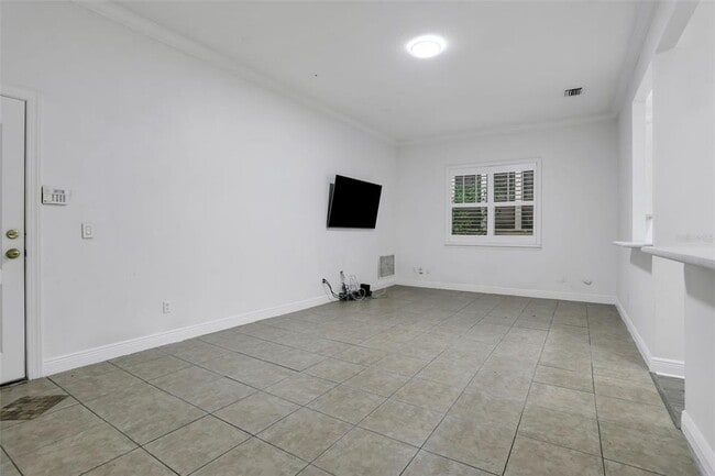 Building Photo - 148 S Thornton Ave