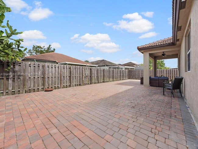 Building Photo - 28302 SW 128th Path