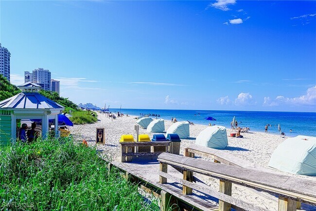 Building Photo - 592 Beachwalk Cir