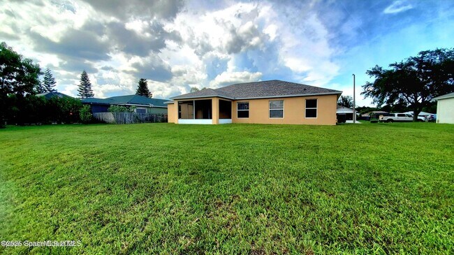 Building Photo - 5321 Cinnamon Fern Blvd
