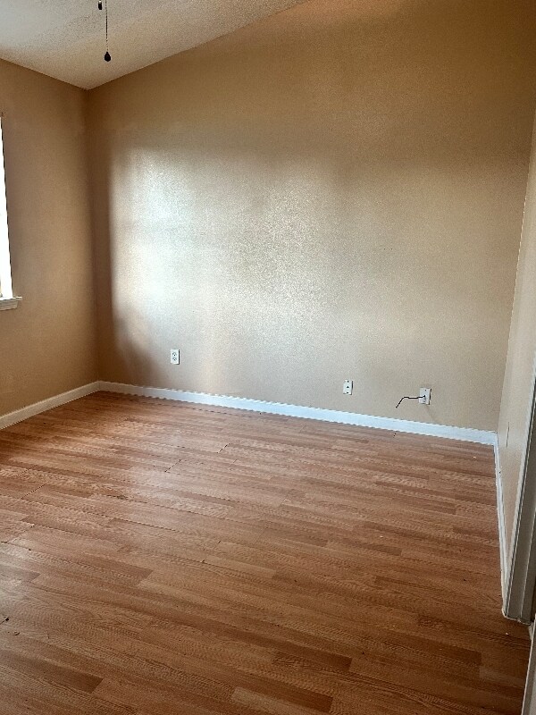Building Photo - 6068 Beechcraft St