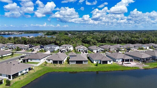 Building Photo - 5559 Trevesta Pl