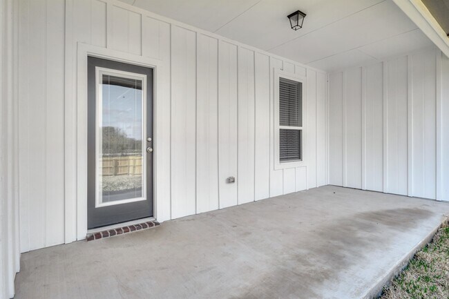 Building Photo - 1123 Trellis Pass