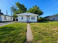 Building Photo - 2 bed 1 bath with Garage