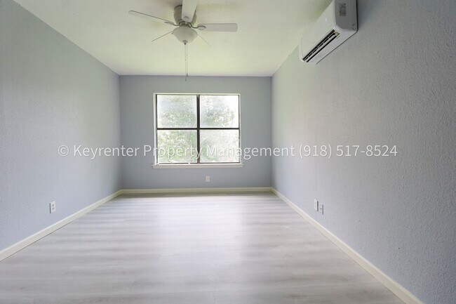 Building Photo - 1609 S Chestnut Ave