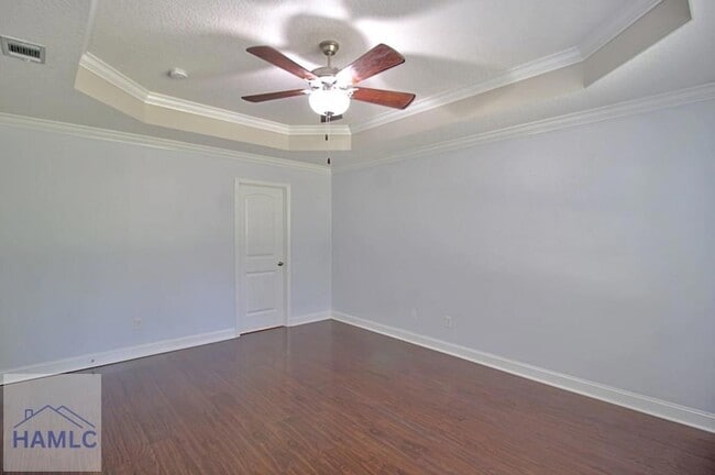 Building Photo - 720 Highgrove Ct