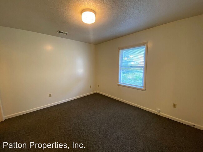 Building Photo - 3 br, 2 bath House - 2723 Dubard Street