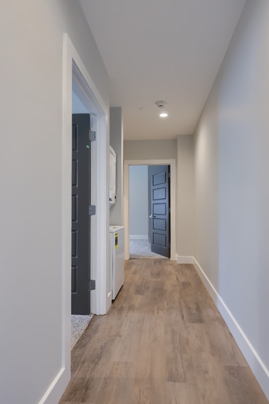 Building Photo - 117 W Main St