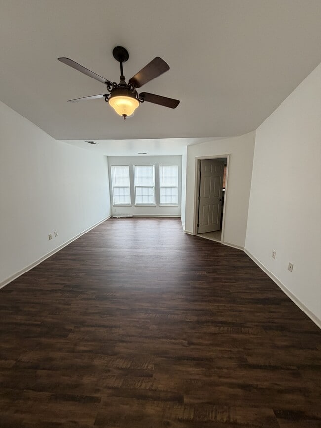 Building Photo - 116 Monte Carlo Way