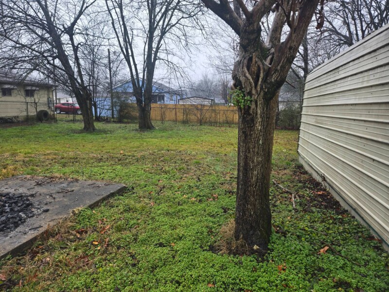 Building Photo - 202 W Peachtree St