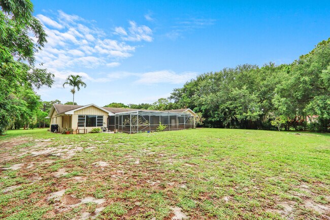 Building Photo - 4529 Square Lake Dr