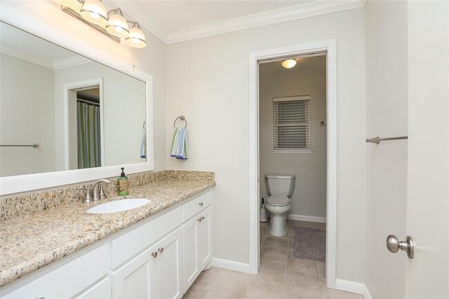 Building Photo - 5822 Cheena Dr