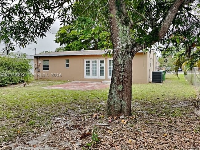 Building Photo - 3421 Charleston Blvd