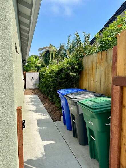 Building Photo - 1304 Basswood Ave