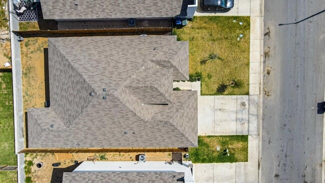 Building Photo - 1512 Latigo Lp