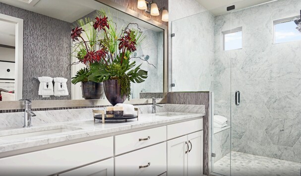 Master bathroom - 20999 E Quincy Dr