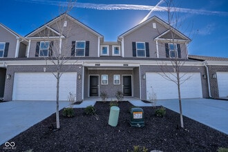 Building Photo - 6267 Wasco Dr