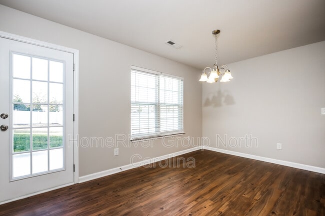 Building Photo - 101 Homeplace Dr