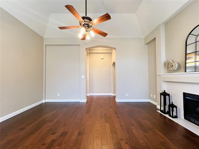 Building Photo - 10401 Forrest Dr