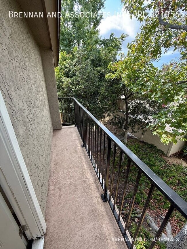 Building Photo - 7756 Nightingale Way