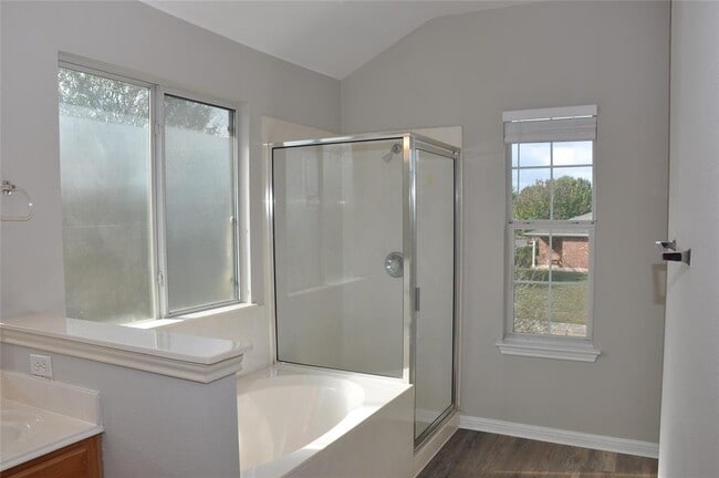 Building Photo - 272 Spillway Dr