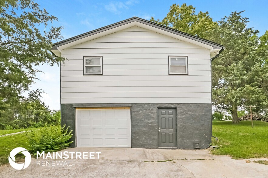 Building Photo - 1612 Shumaker Rd
