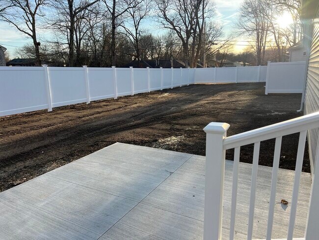 Building Photo - 4 Hummingbird Path