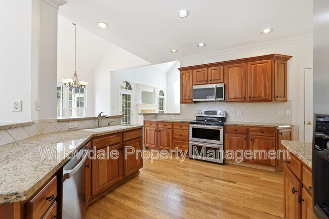 Building Photo - 223 Kinvara Ct