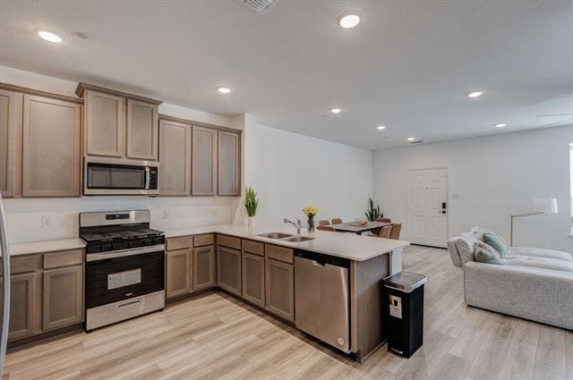 Building Photo - 3720 Star Mesa St