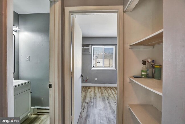 Building Photo - 63 Town Pines Ct