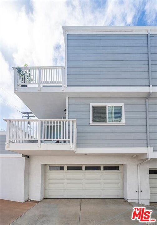 Building Photo - 1202 Tennyson St