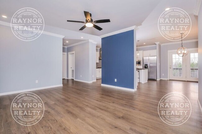 Building Photo - 481 Montgomery Rd