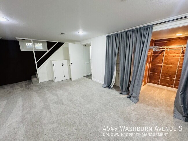 Building Photo - 4549 Washburn Ave S
