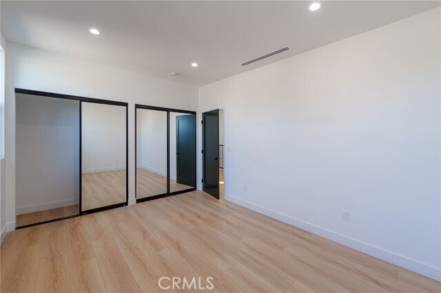 Building Photo - 14121 Emelita St