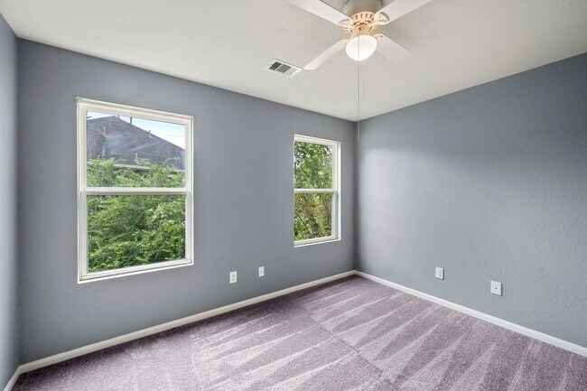 Building Photo - 12414 Village of Kings Lake Blvd
