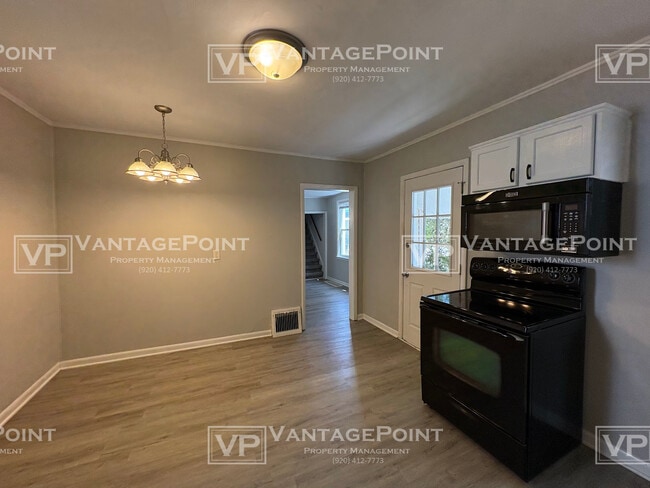 Building Photo - 1711 12th St