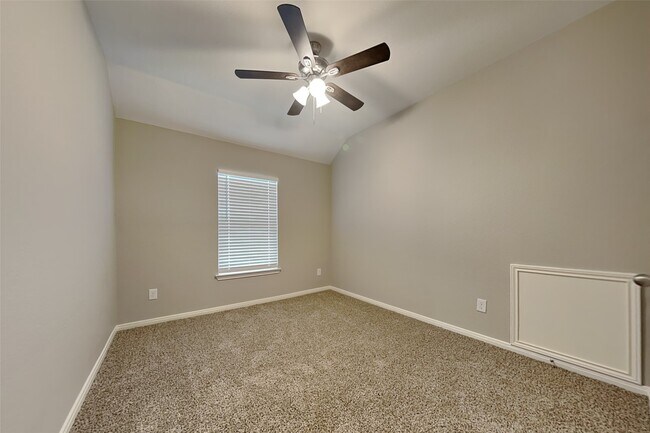 Building Photo - 12915 Madison Boulder Ln