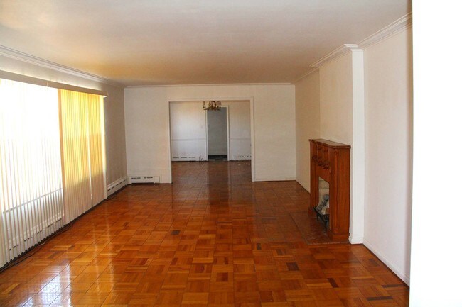 Building Photo - 660 Whitmore Rd