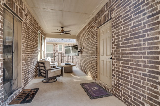 Building Photo - 1510 Bellingham Ln