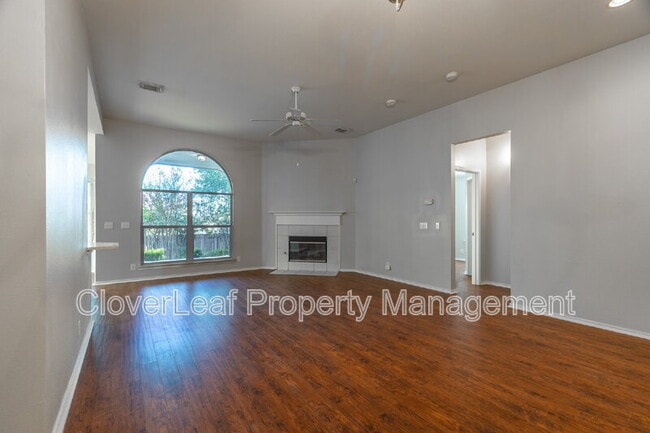 Building Photo - 21519 Rio Comal