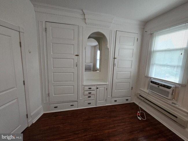 Building Photo - 4354 Manayunk Ave